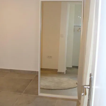Cellars I Apartament *